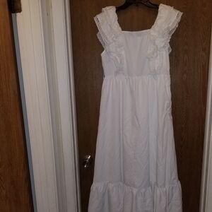 White Ruffled Sleeveless Dress